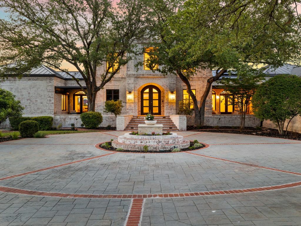 15902 Soleil Court  Austin TX 78734 photo