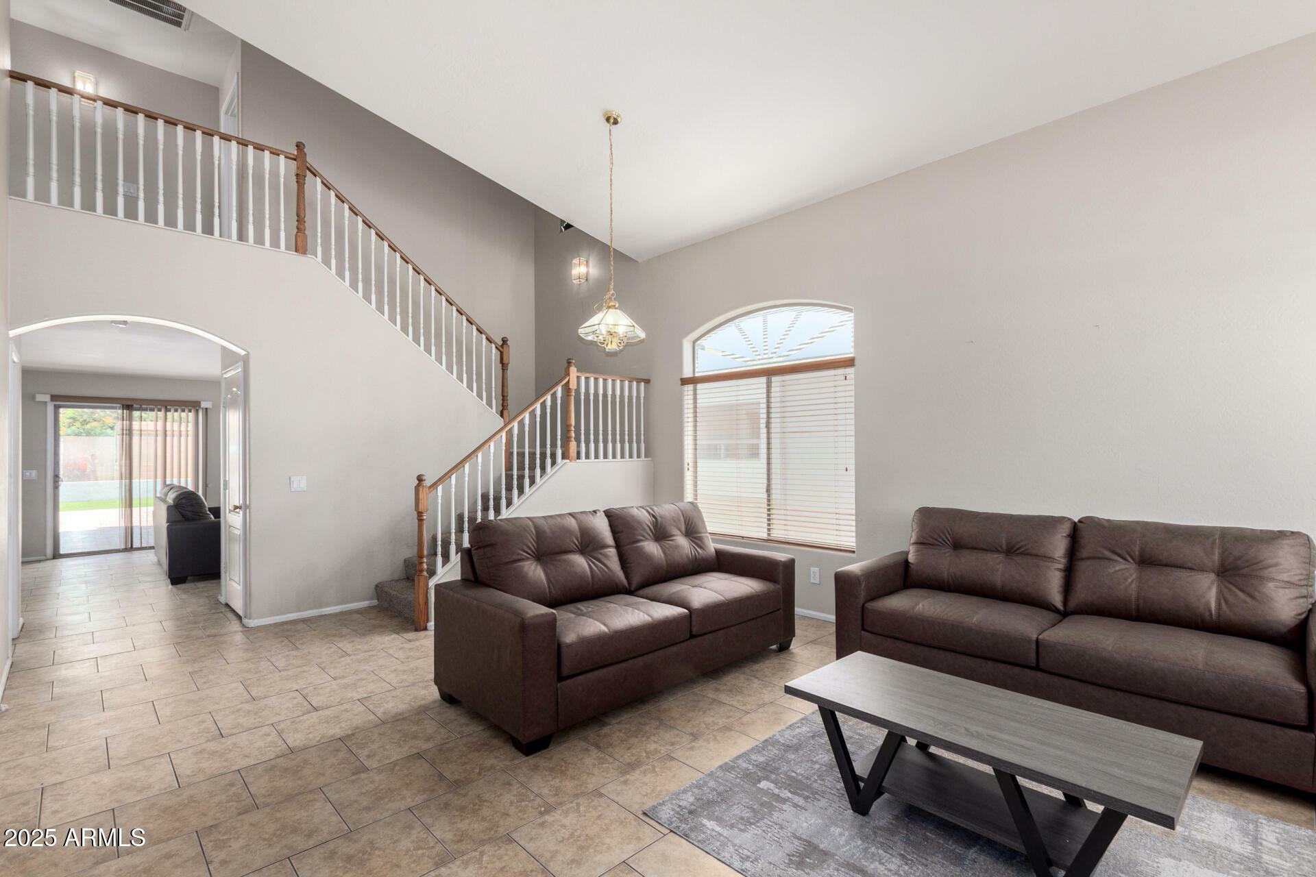 Property Photo: 1632 E Leslie Avenue AZ 85140