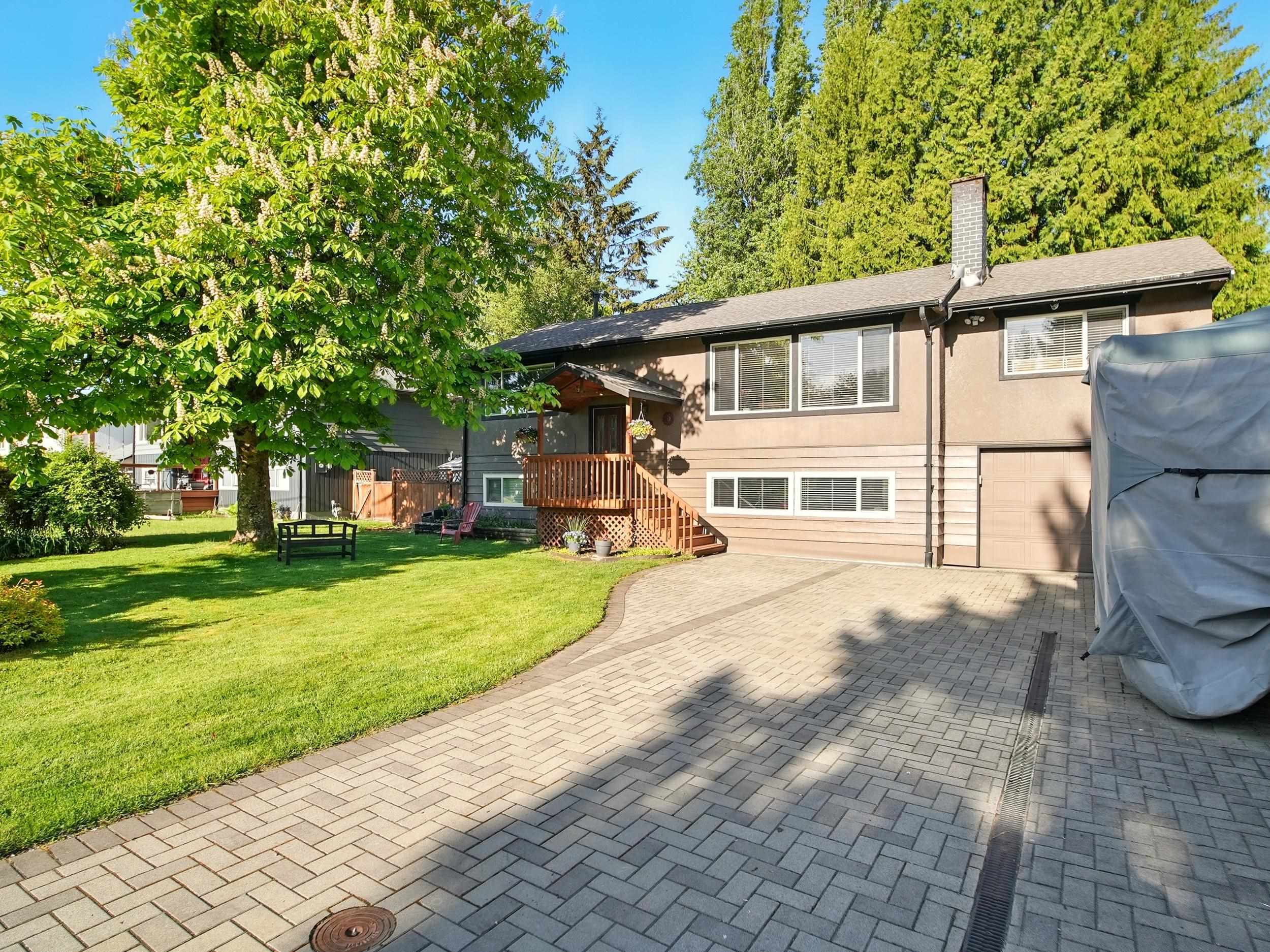 Property Photo: 2645 Poplynn Drive BC V7J 2Y1