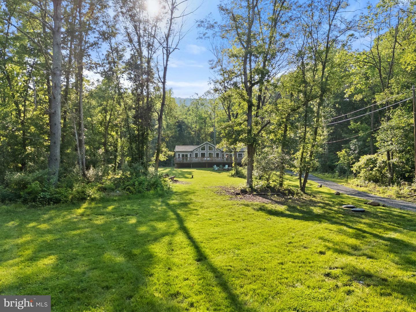 Property Photo: 1820 Gooney Manor Loop VA 22610
