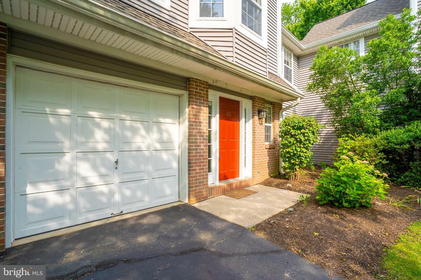 Property Photo: 85 W Shrewsbury Place NJ 08540