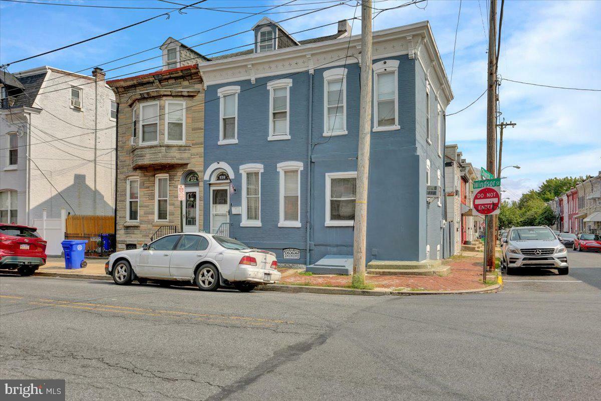Property Photo:  526 Windsor Street  PA 19601 