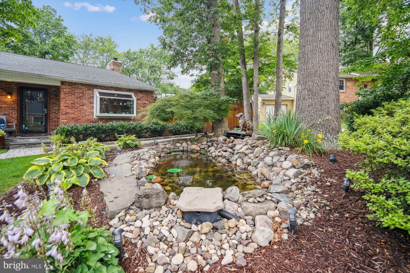 Property Photo: 448 Alfreton Court MD 21146