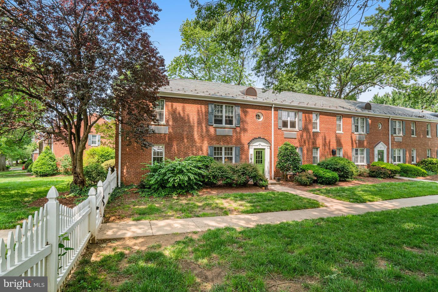 Property Photo:  2 Auburn Court A  VA 22305 