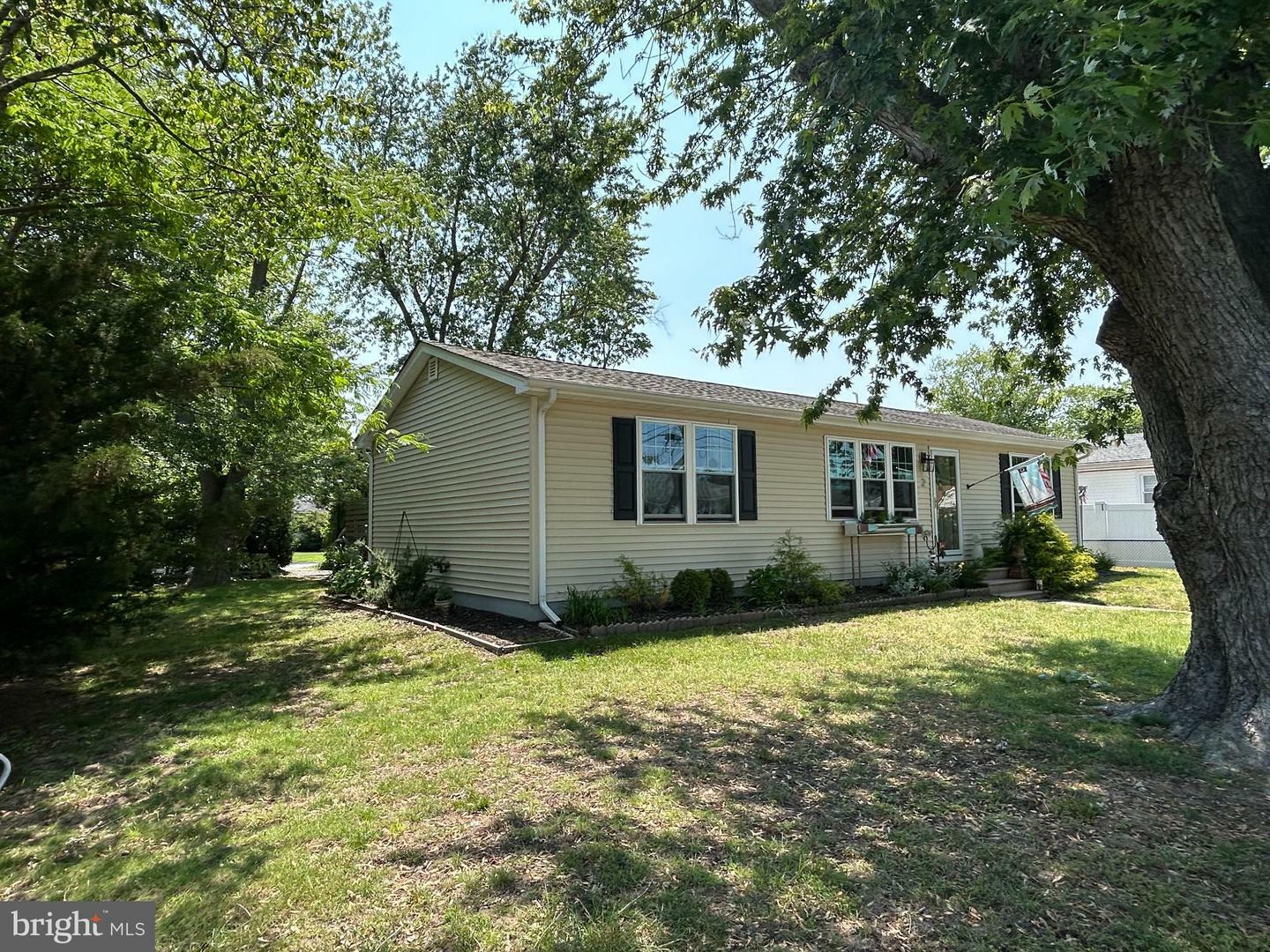 Property Photo: 2 Arbor Road NJ 08251