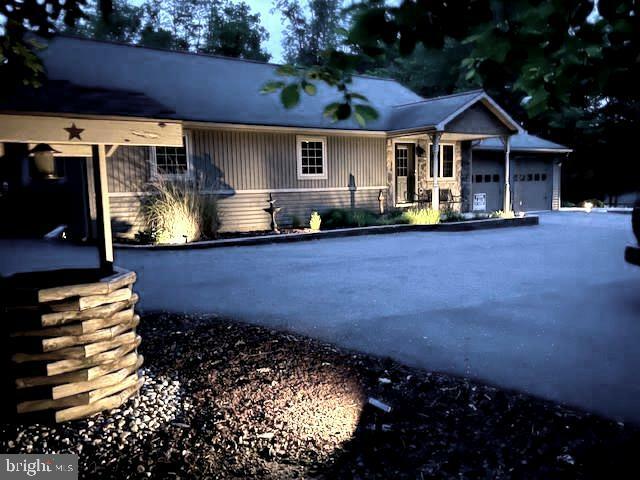 Property Photo:  1177 New Ridge Road  PA 17062 