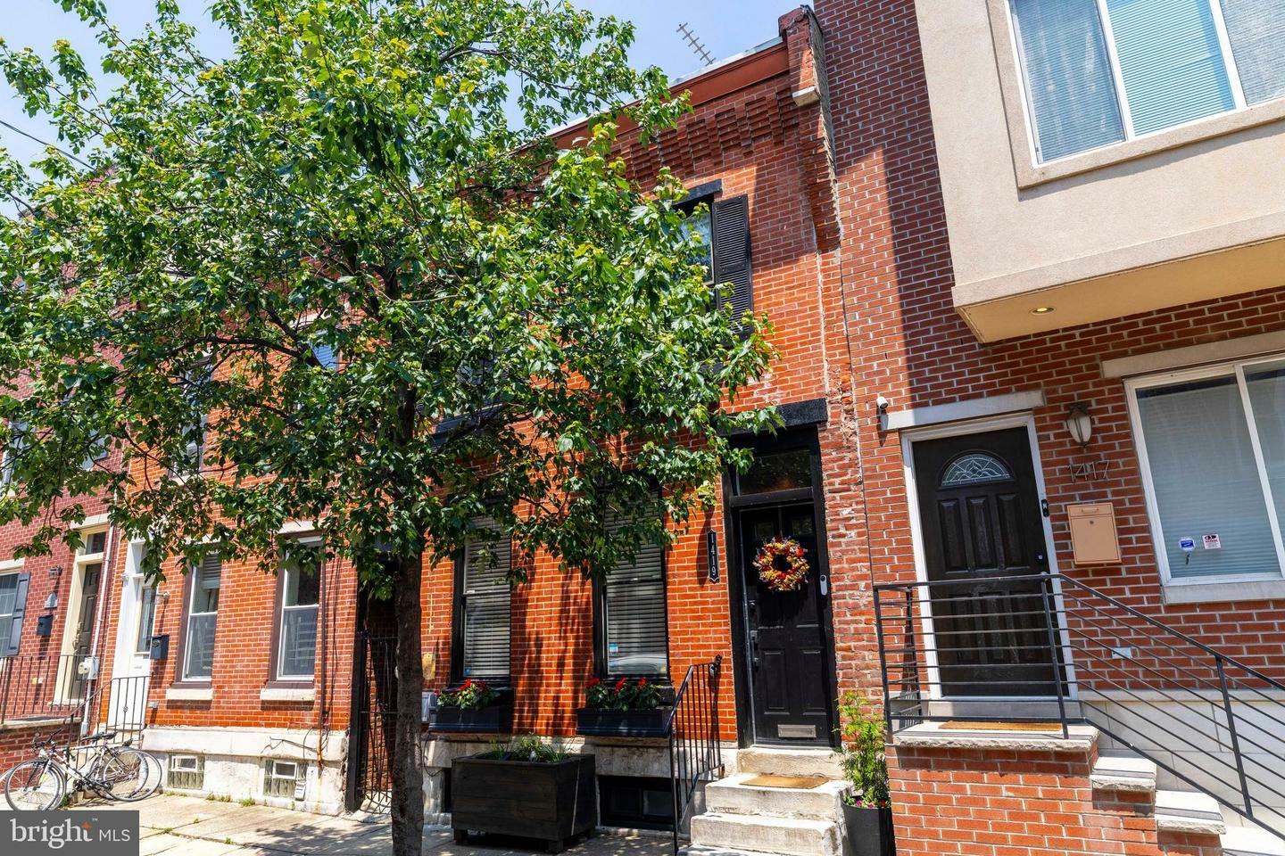 Property Photo: 1419 Montrose Street PA 19146