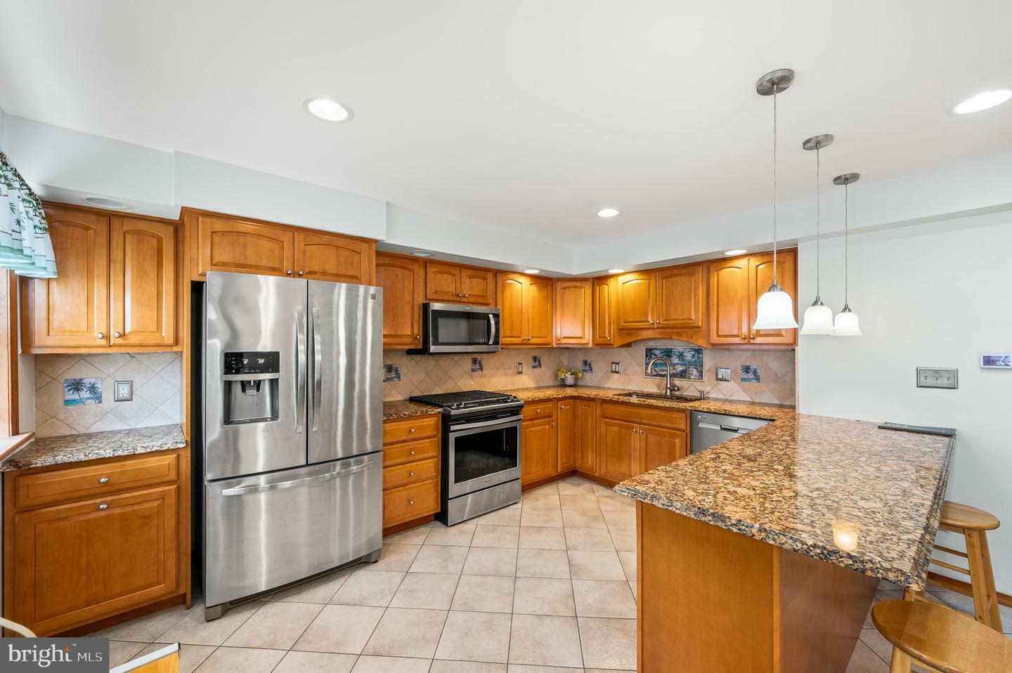 Property Photo: 3595 Oakhill Road PA 19154