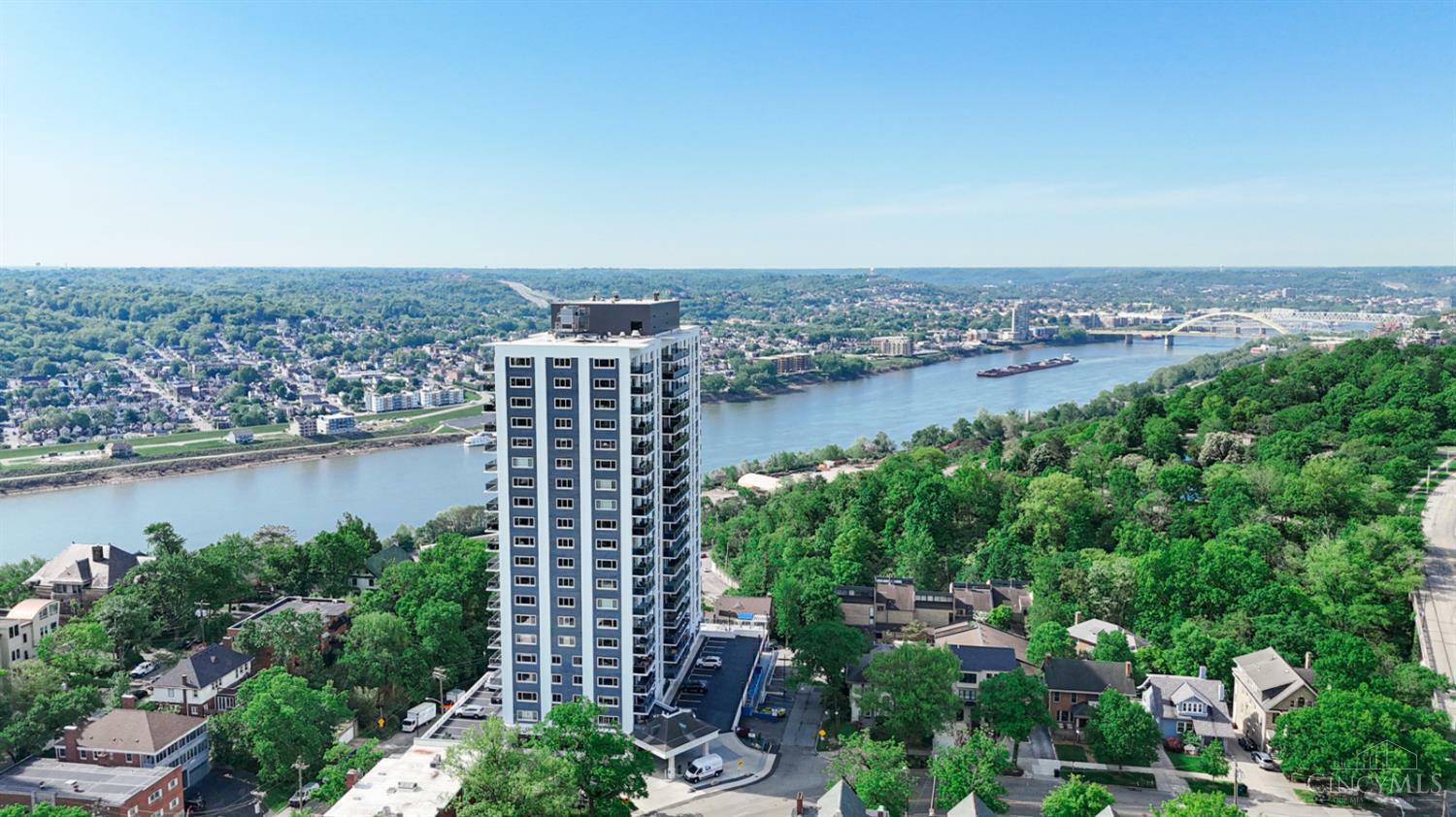 Property Photo: 2200 Victory Parkway OH 45206
