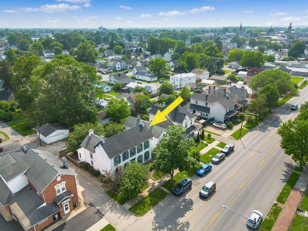 Property Photo: 369 E Main Street OH 43113