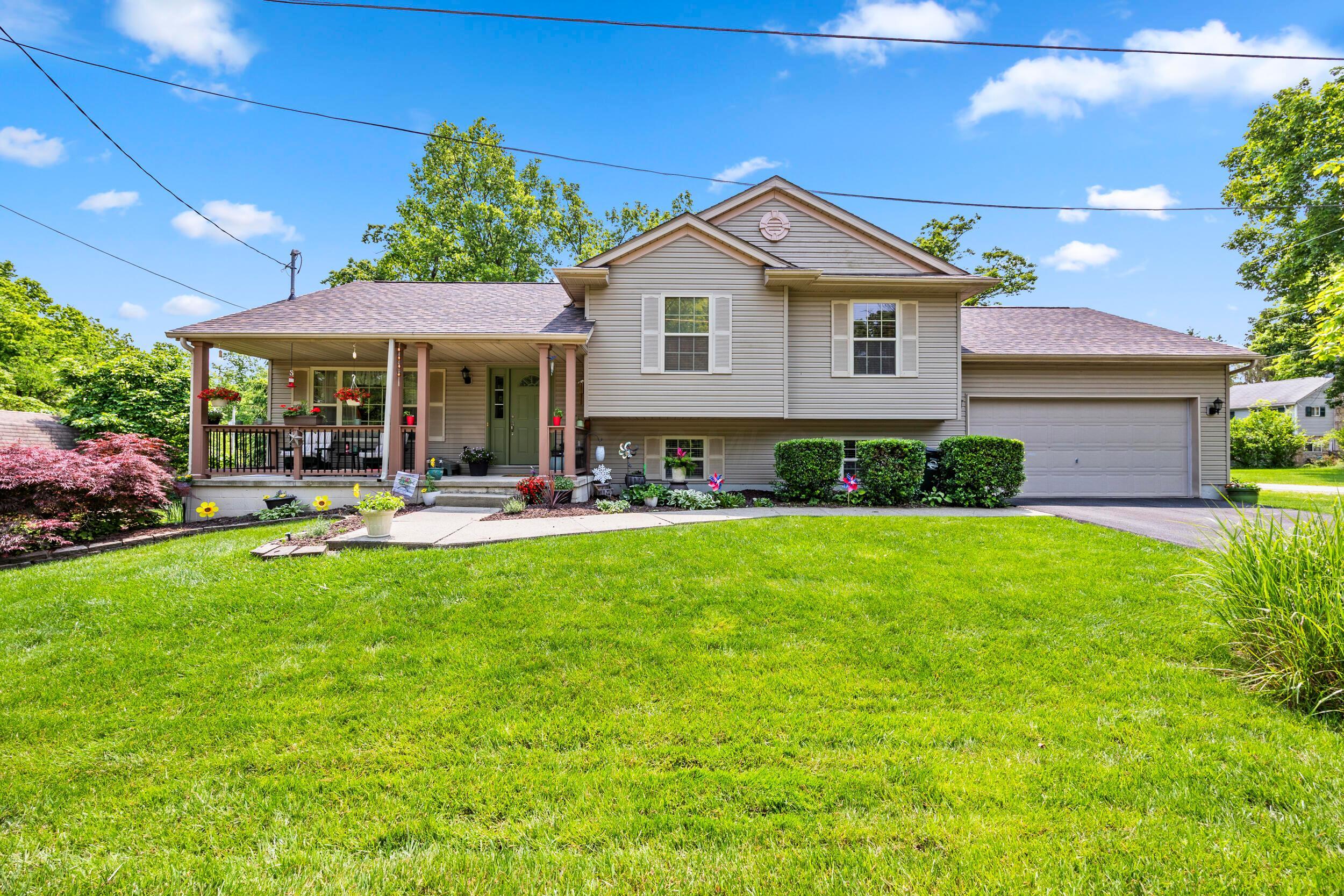 199 W Riverview Drive  Powell OH 43065 photo