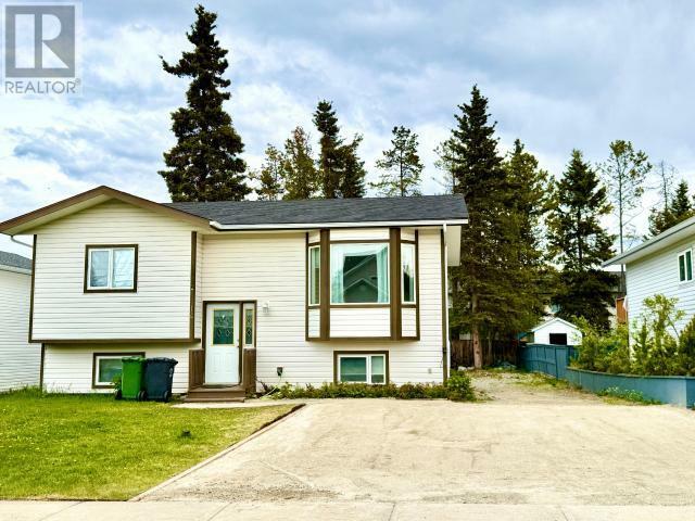 Property Photo: 14 Zircon Lane YT Y1A 6Z3