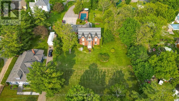 Property Photo:  27 Davidson Street  ON K0K 2K0 