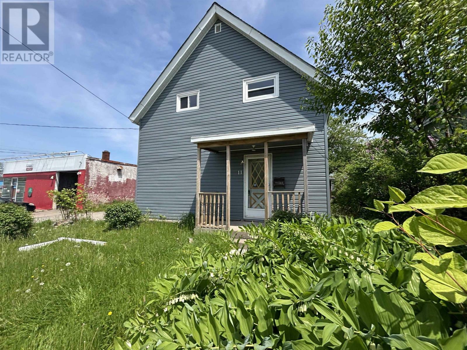 Property Photo:  11 Ashby  NS B1P 2R7 