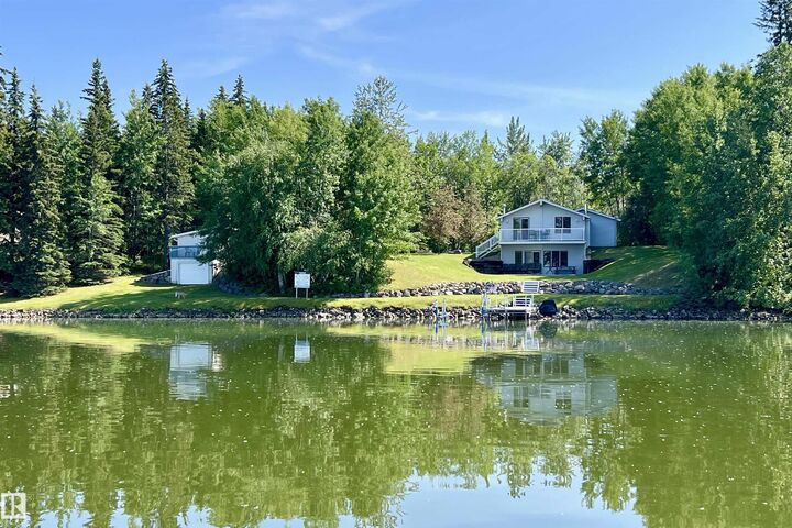 Property Photo: 2120 Twp Road 565 20 AB T0E 1V0