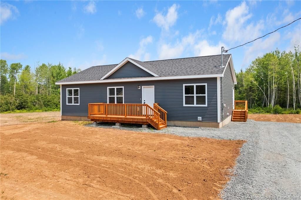 Photo de la propriété: 132 Horseman Road NB E5L 1W5