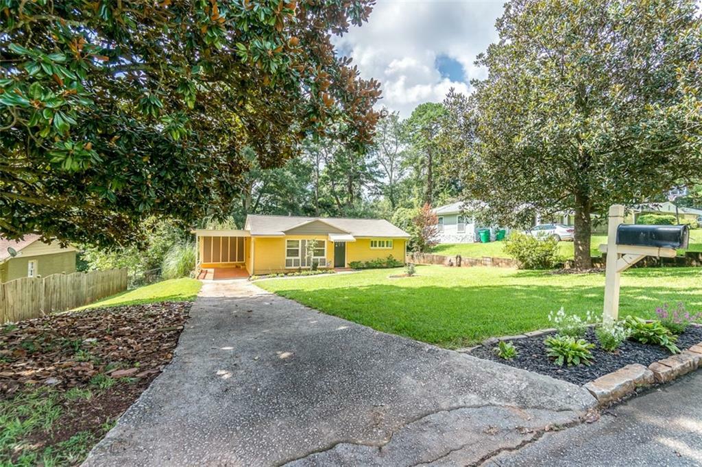 Property Photo: 3467 Pinehill Drive GA 30032