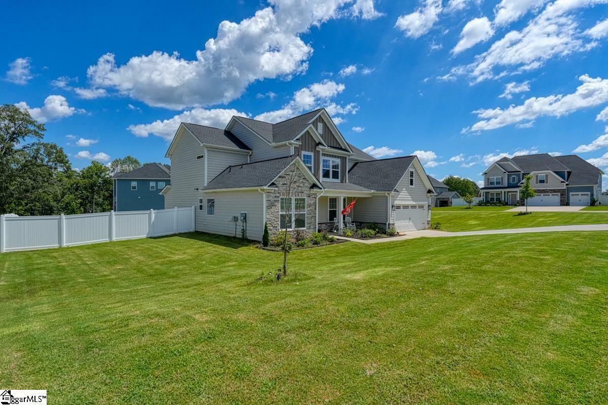 Property Photo: 2 Stony Run Lane SC 29681