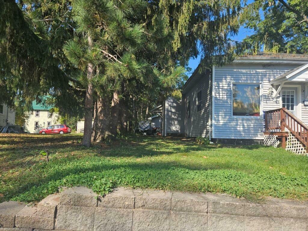 Property Photo: 504 Cleveland St WI 54452