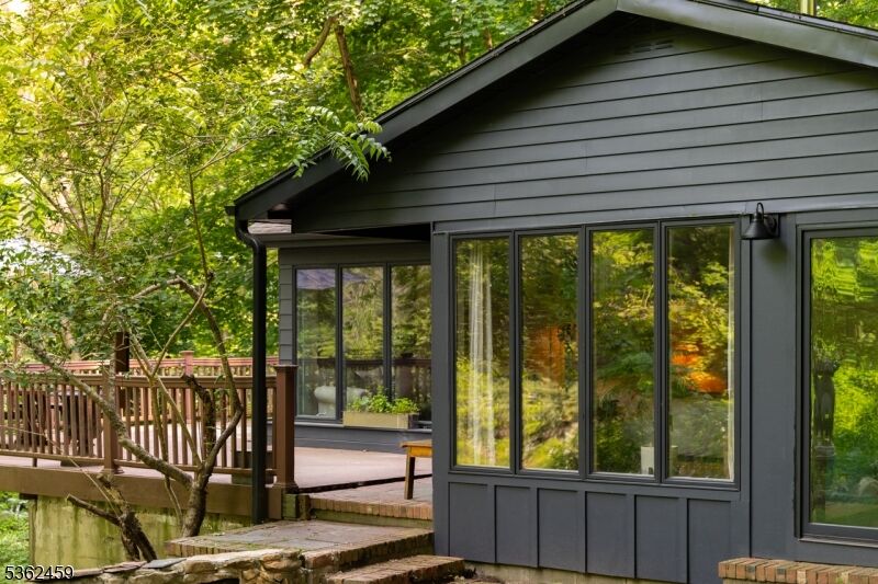 Property Photo: 122 Buffalo Hollow Rd NJ 08826