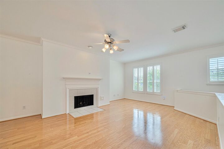 Property Photo: 1715 Hadley Street TX 77003