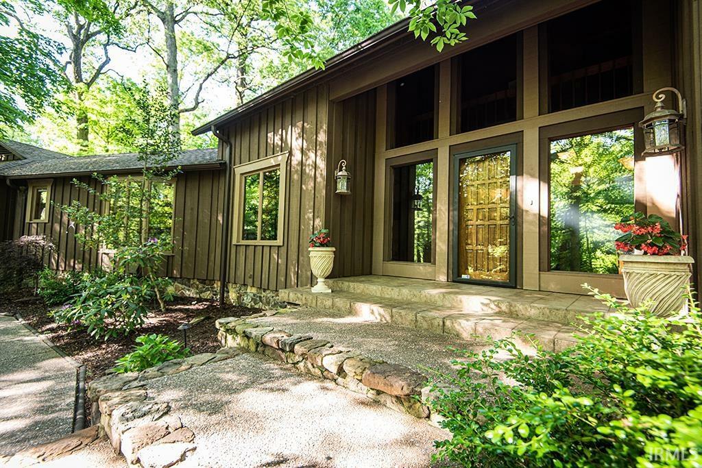 Property Photo: 106 Hendron Hills Drive IN 47591