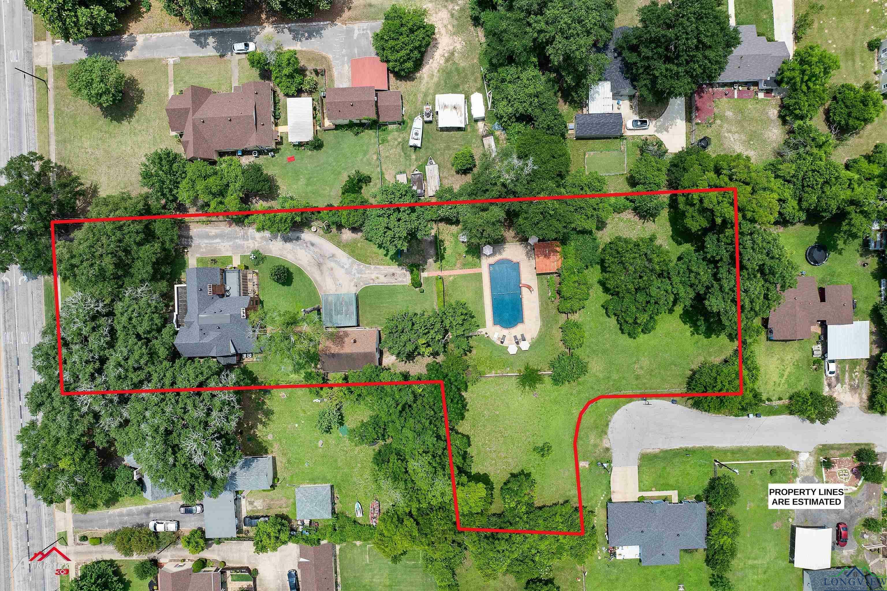 Property Photo: 1010 S Main St. TX 75654
