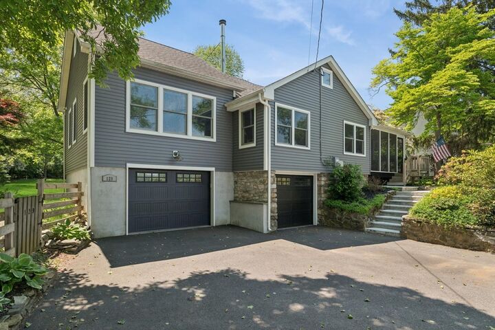 Property Photo:  129 W Lakeshore Drive  NY 10512 