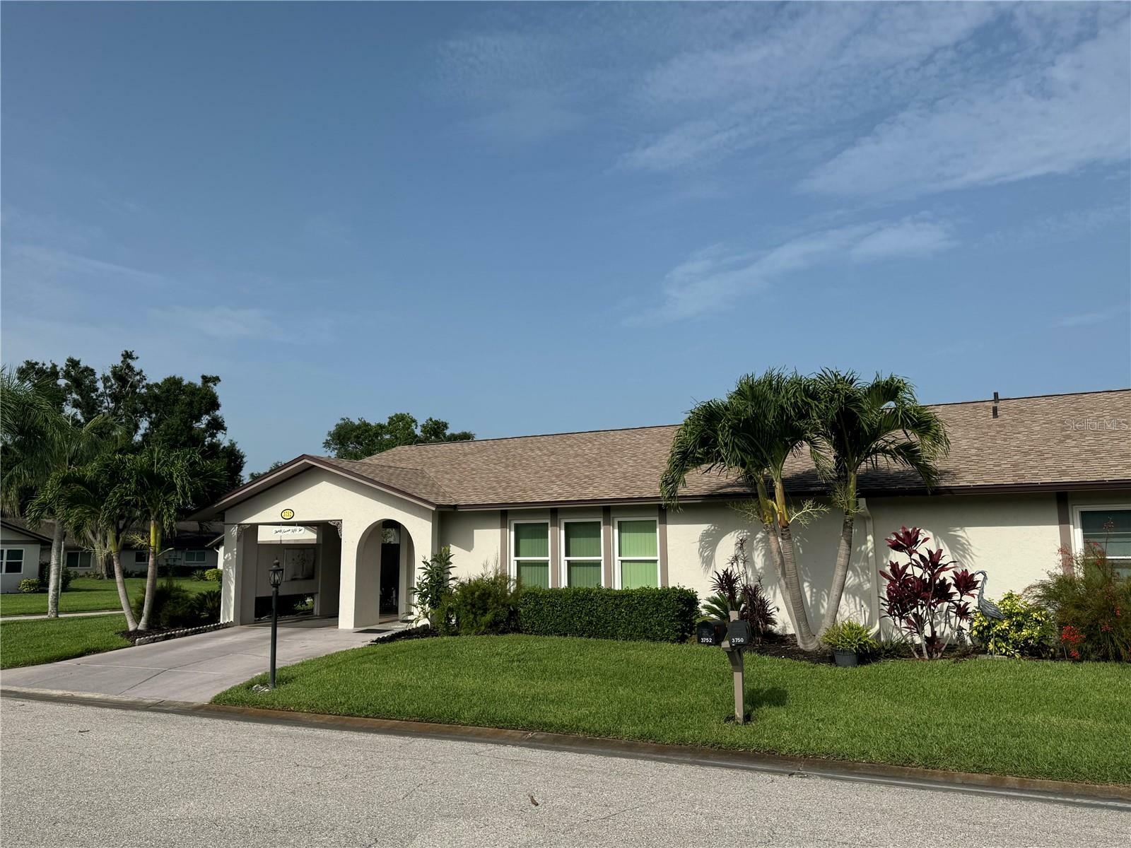 Property Photo:  3752 Collins Street 508  FL 34232 