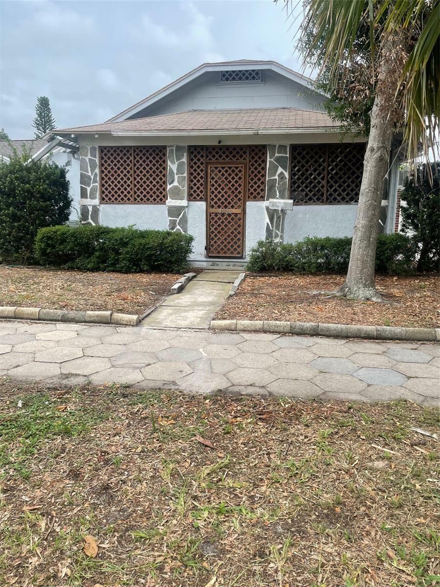 Property Photo:  4526 Burlington Avenue N  FL 33713 