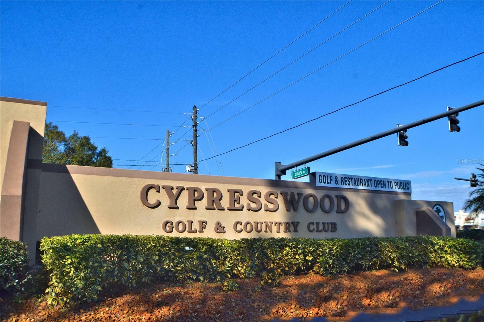 Property Photo: 2835 Wingfoot Court FL 33884