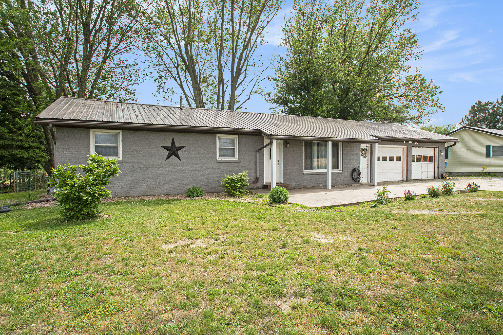 Property Photo: 15765 Mason Street Street MI 49130