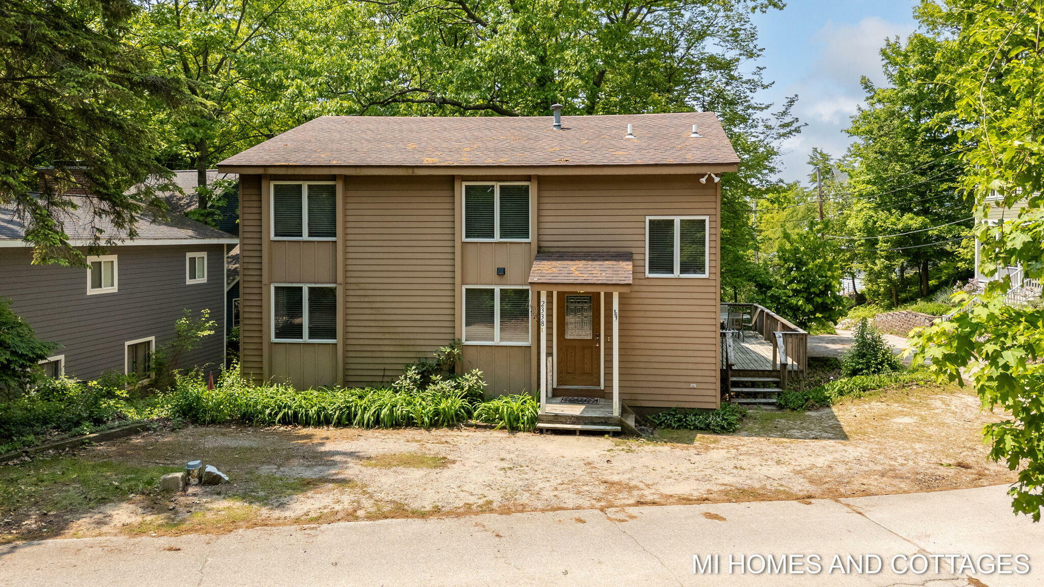 Property Photo: 2338 Crescent Walk MI 49434