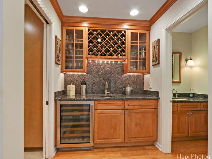 Property Photo: 275 Surrey Lane IL 60010