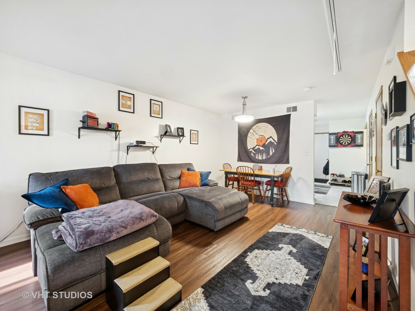Property Photo: 422 Lincoln Avenue A IL 60021