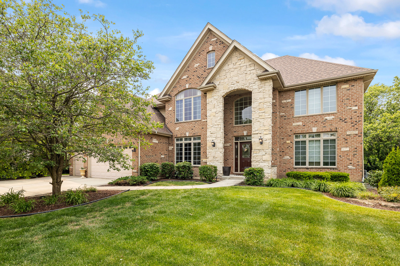 13738 Legend Trail Lane  Orland Park IL 60462 photo