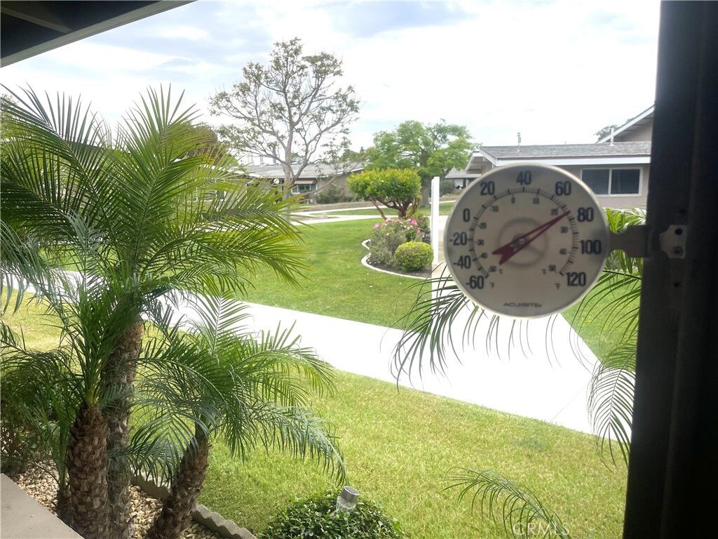 Property Photo:  1411 Pelham Road 6 64H  CA 90740 