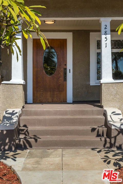 Property Photo:  2851 Guirado Street  CA 90023 