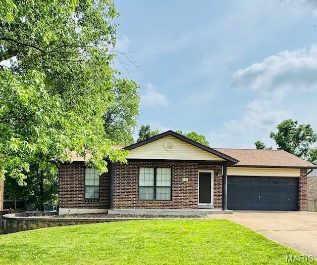 Property Photo: 2 Wampler Drive MO 63010