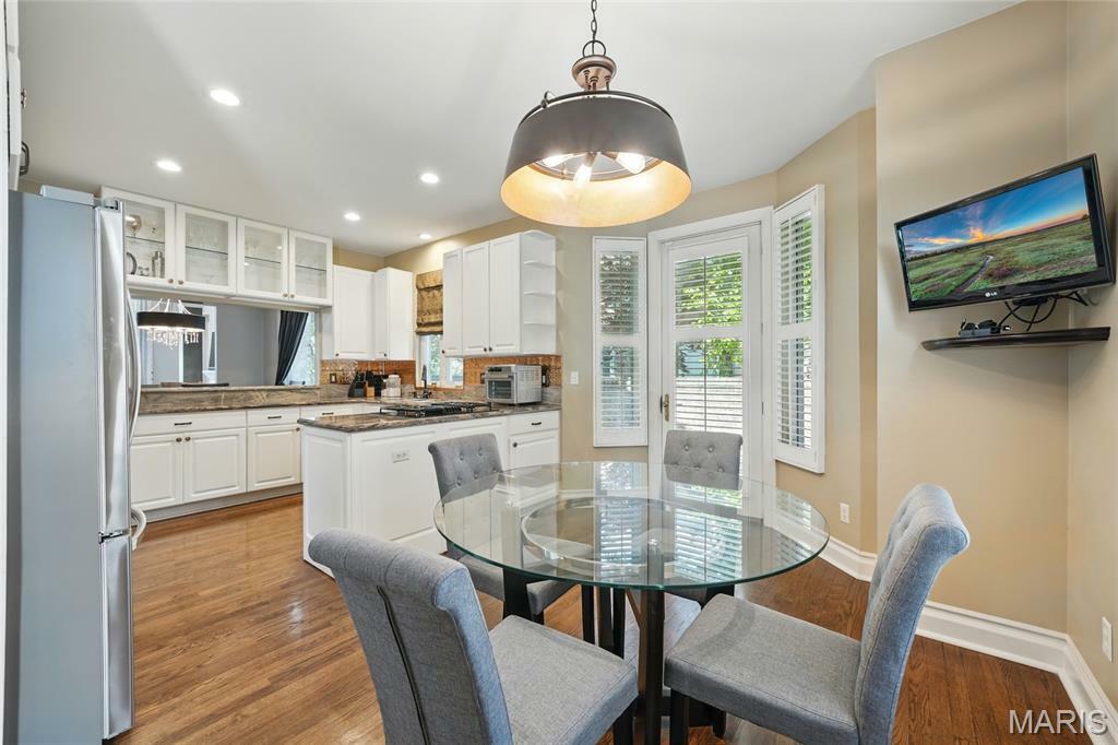 Property Photo: 12542 Questover Court MO 63141