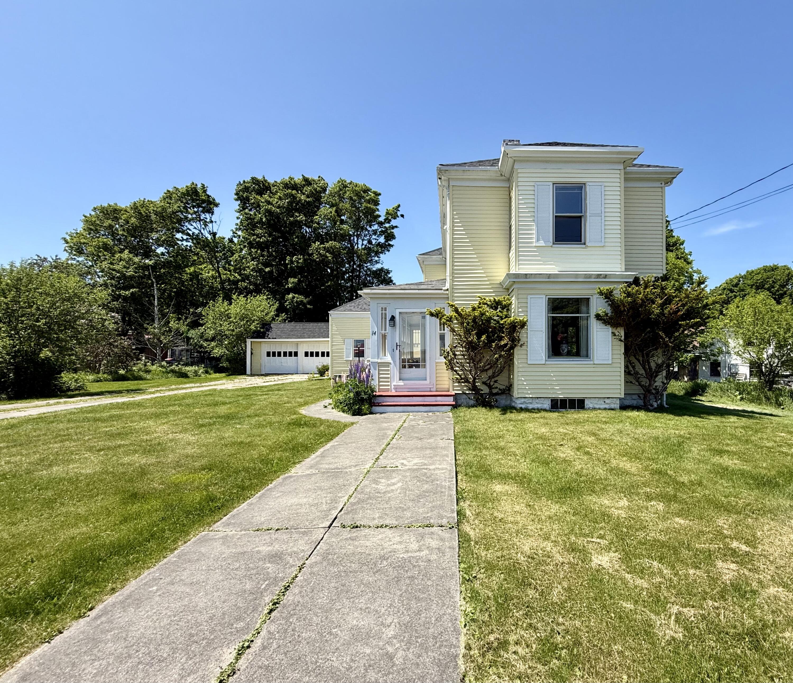 Property Photo:  14 Water Street  ME 04631 