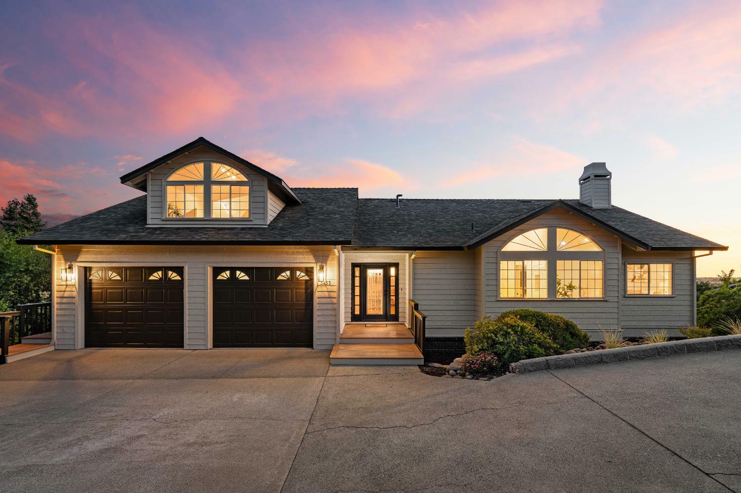 Property Photo: 3433 Surry Lane CA 95682