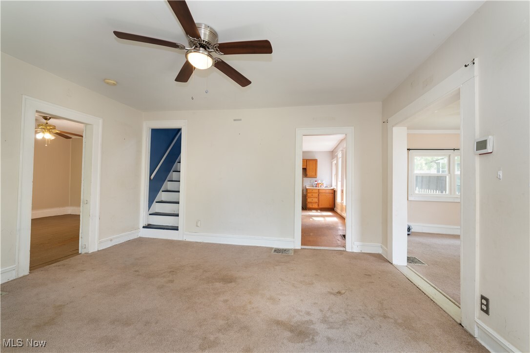 Property Photo: 8121 Maple Avenue OH 44231
