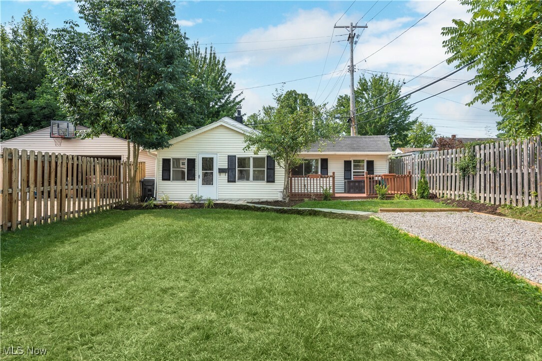 Property Photo: 20969 Stanford OH 44126