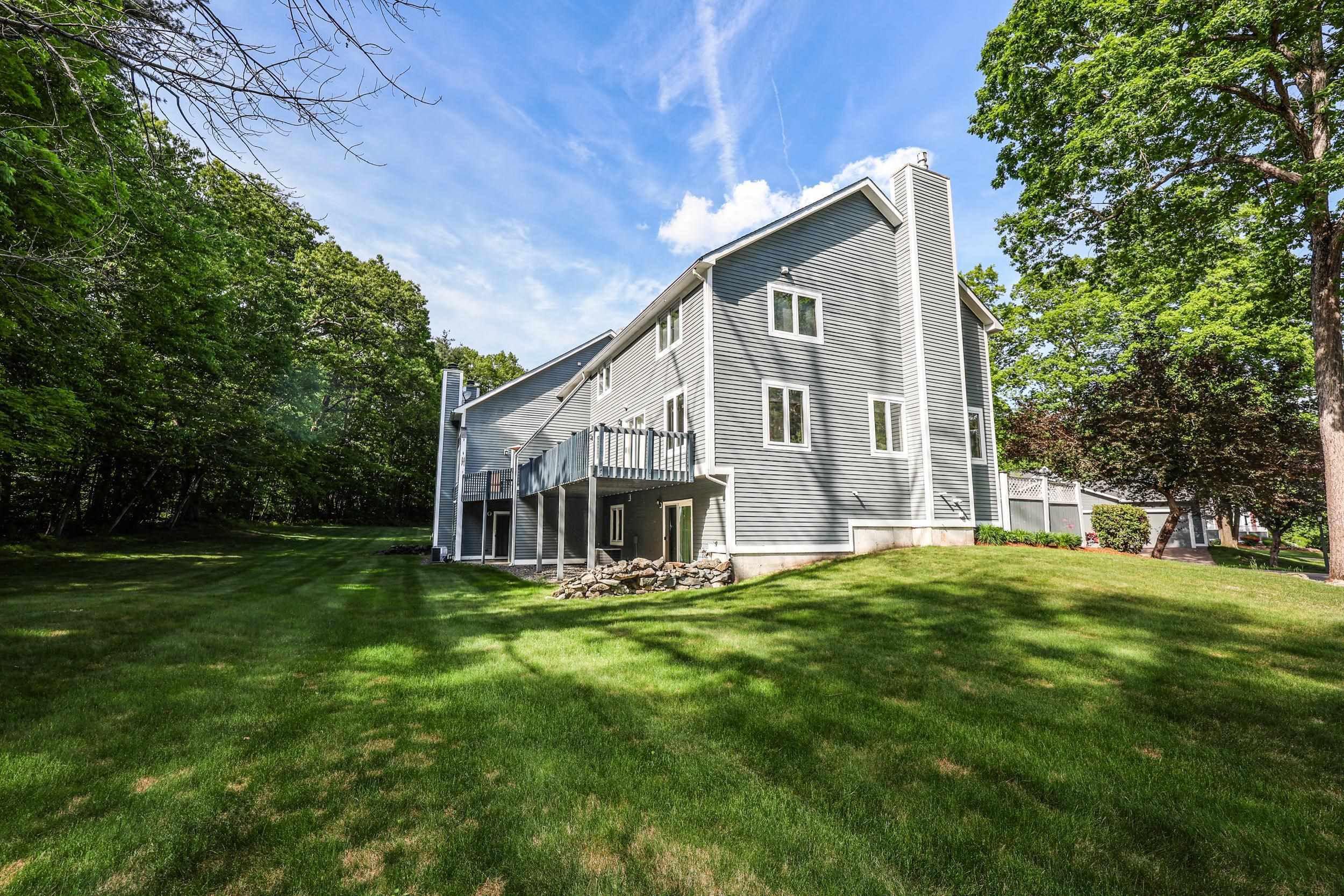 Property Photo: 58 Hickory Lane NH 03087