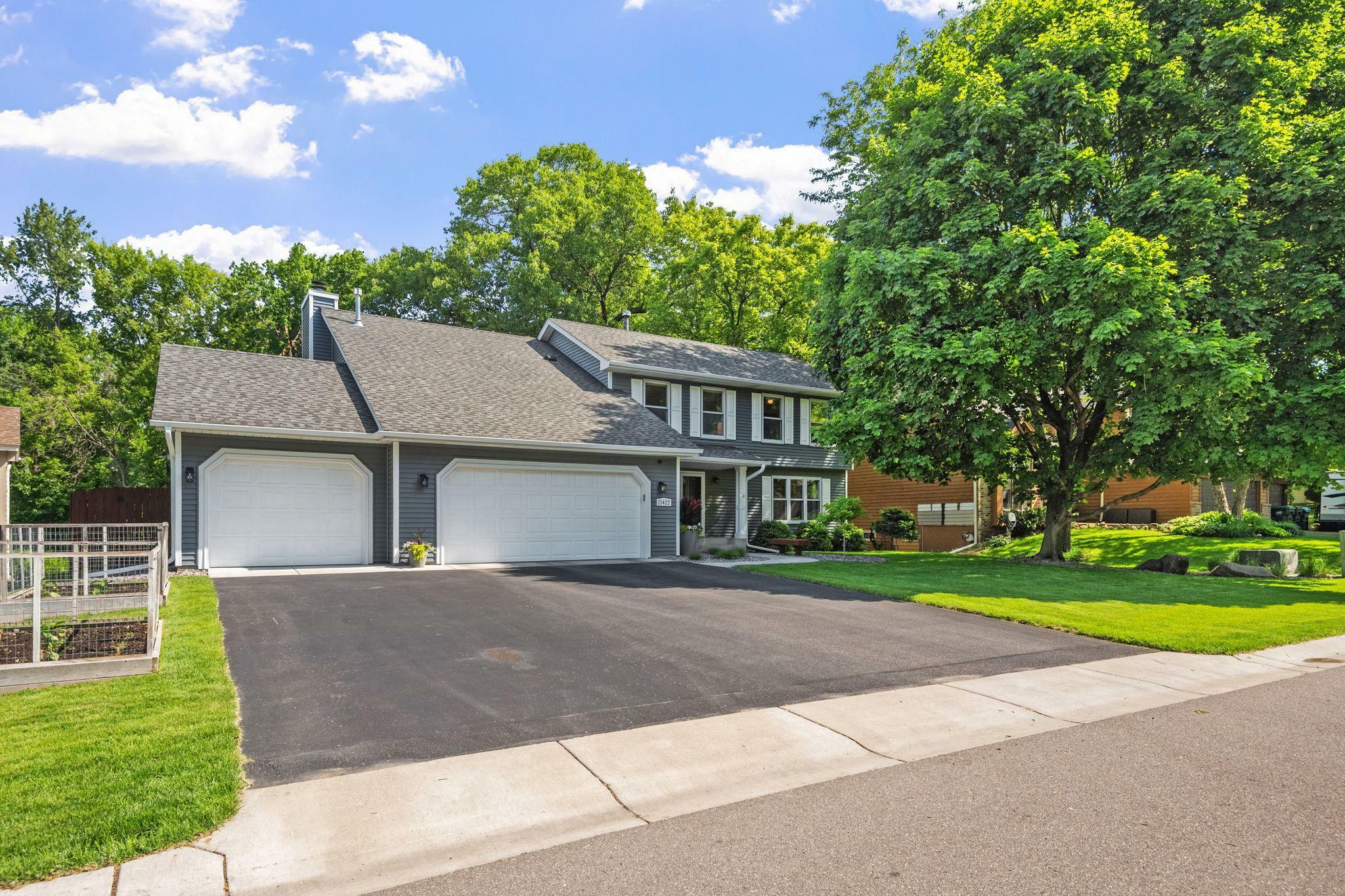 Property Photo: 11422 71st Avenue N MN 55369