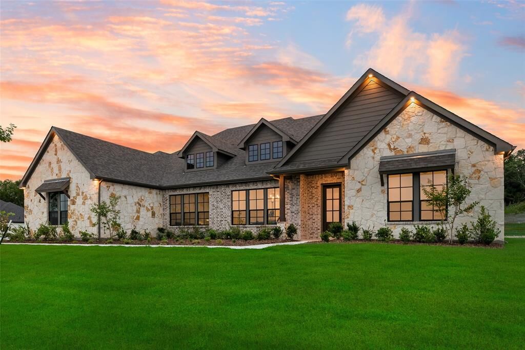 Property Photo:  1220 Julian Drive  TX 75495 