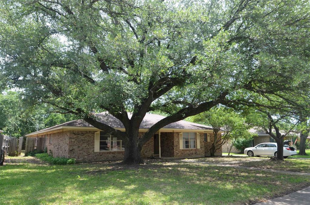 Property Photo: 1705 W Shields Drive TX 75092