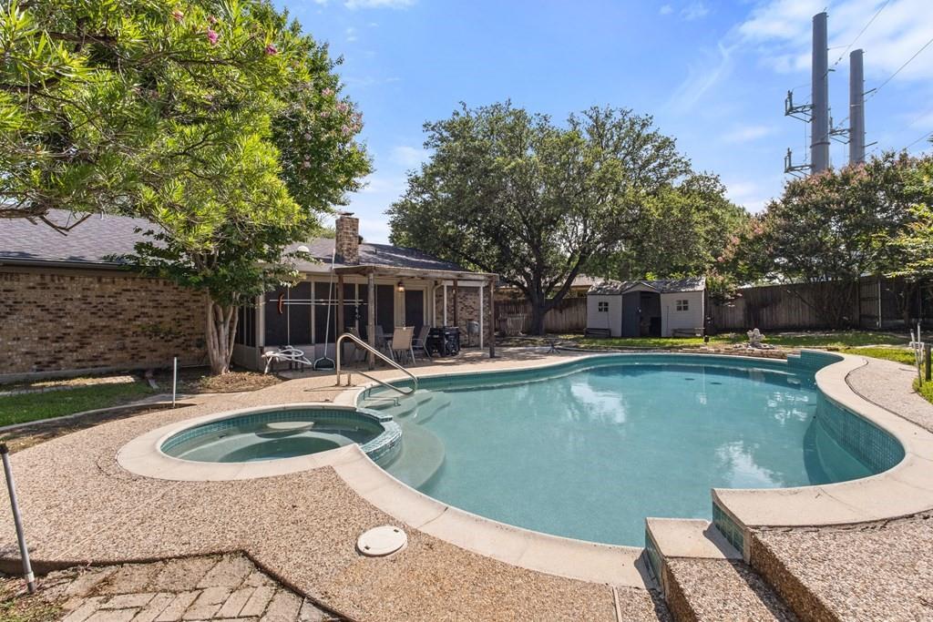 Property Photo: 2904 Bluebonnet Lane TX 76021