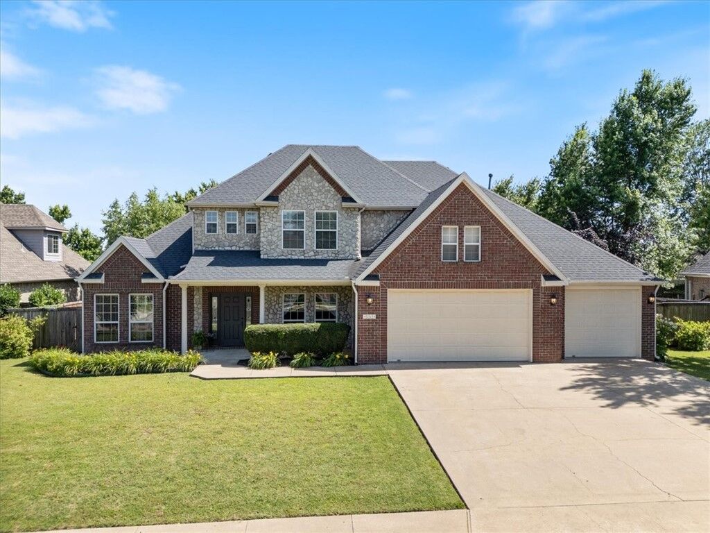 Property Photo:  4204 Warbal Trail  AR 72758 